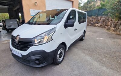 Renault Trafic III Combi 9 places 52100kms