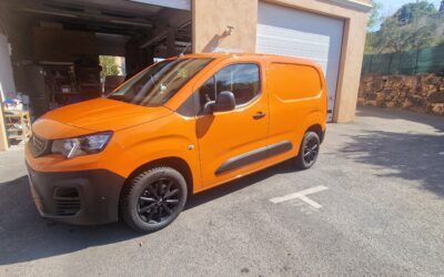 Peugeot Partner 1.5HDI 130 EAT8