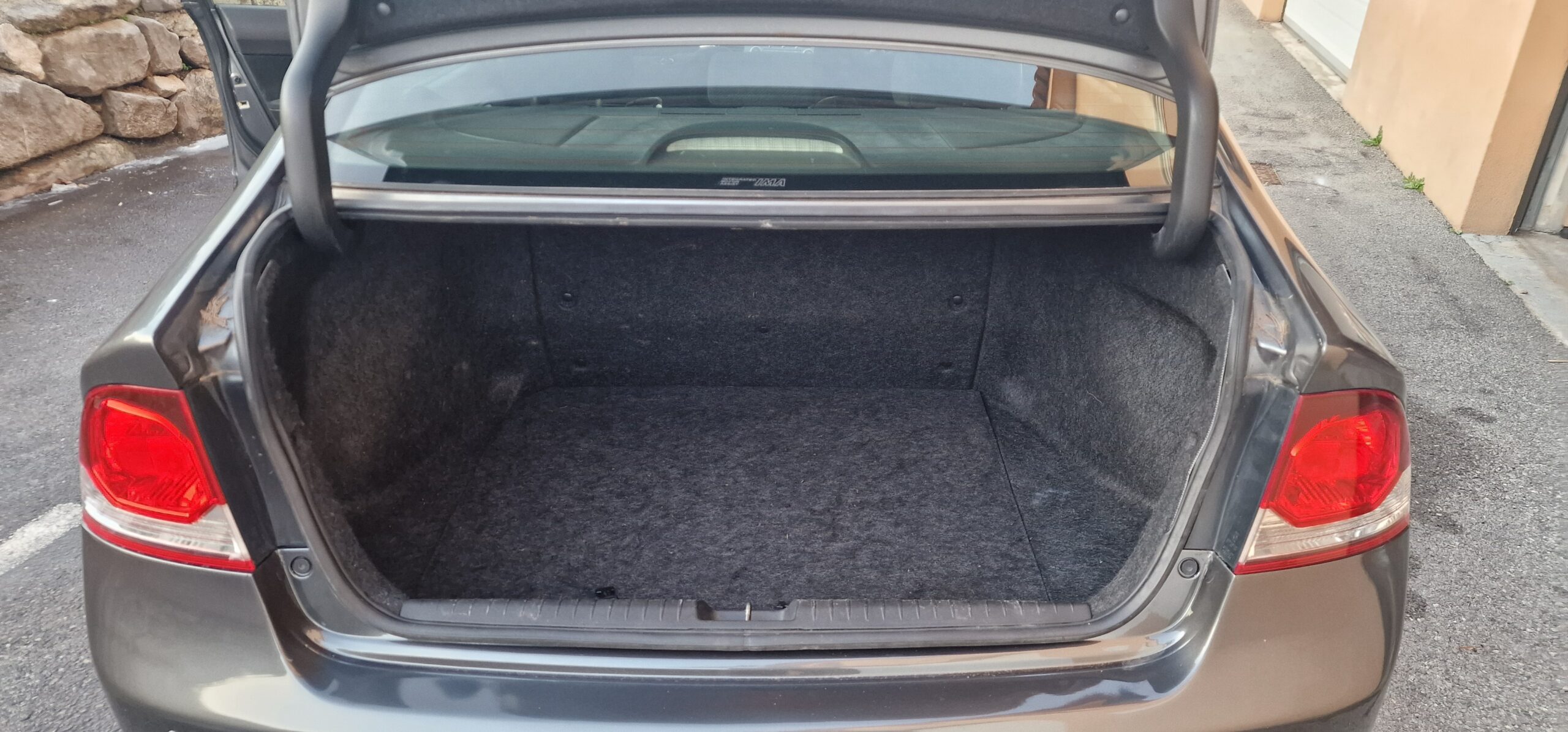 vehicule-Nissan-NV-300-sud-auto-profil-05