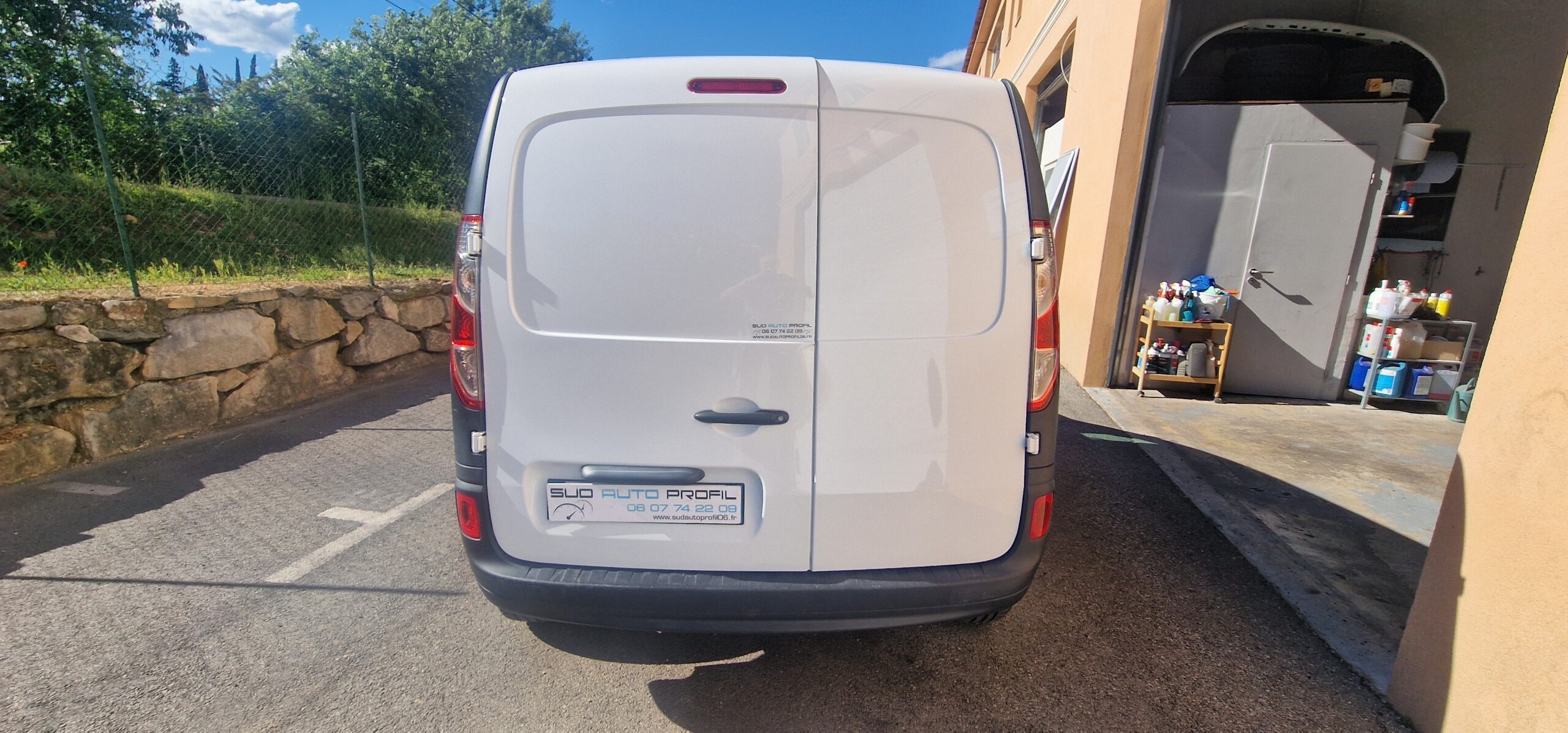 vehicule-Nissan-NV-300-sud-auto-profil-05